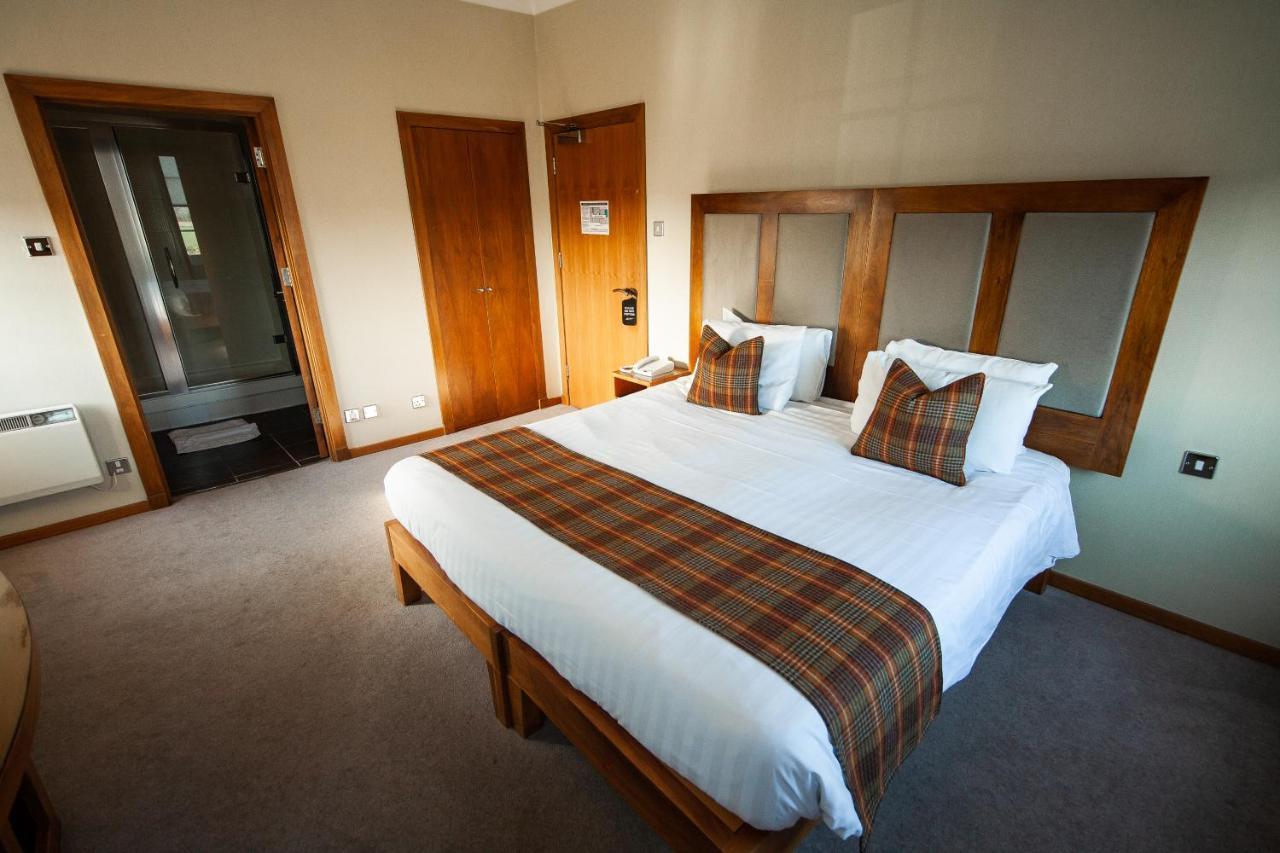 Berwick Manor Hotel Rainham  Esterno foto